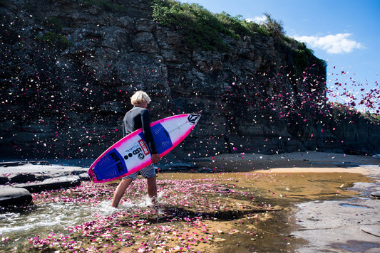 BEHIND THE SCENES ON THE &#039;NOA DEANE IS IN BLOOM&#039; STAB MAGAZINE COVER SHOOT